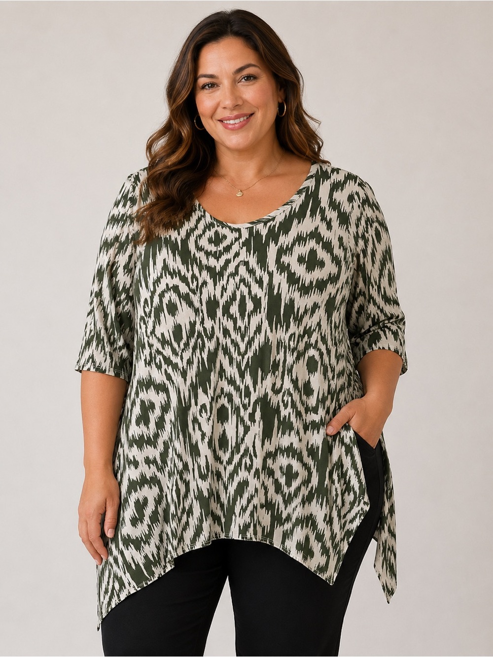 C’EST LA VIE XL Olive Green Ikat Print Tunic Top Asymmetrical 🇨🇦